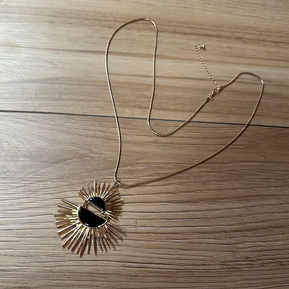 Dillards Sunburst Pendant Necklace